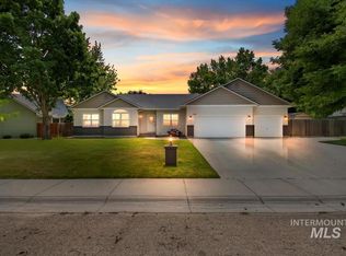 911 Linfield Pl, Caldwell, ID 83605