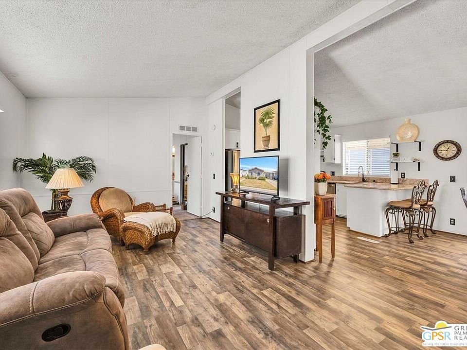 1st image of 15300 Palm Dr Space 30