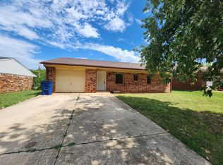 1207 Whispering Glen St, Tecumseh, OK 74873