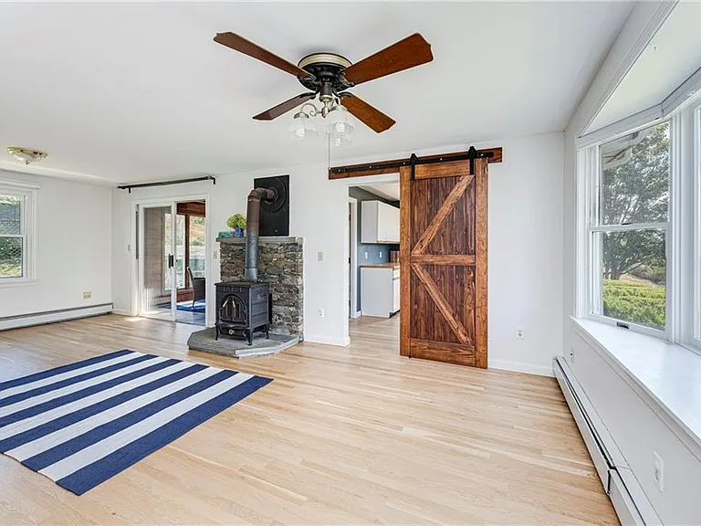 22 J H Dwyer Dr — Photo 14