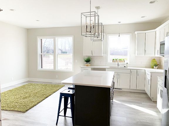 2nd image of 6106 S Harbor Dr #61