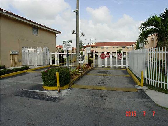 2nd image of 550 SW 115th Ave #607B