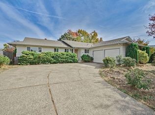 2422 Mimosa St, Santa Rosa, CA 95405