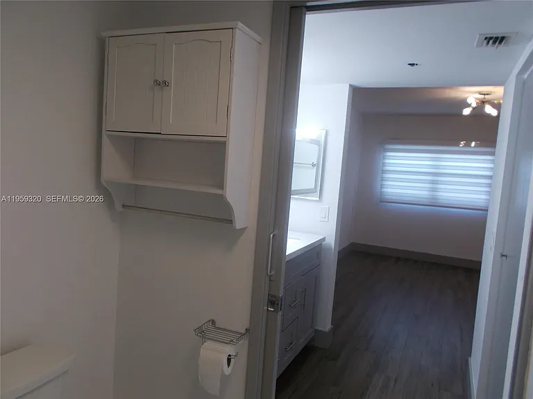 701 SW 141st Ave #110R — Photo 39