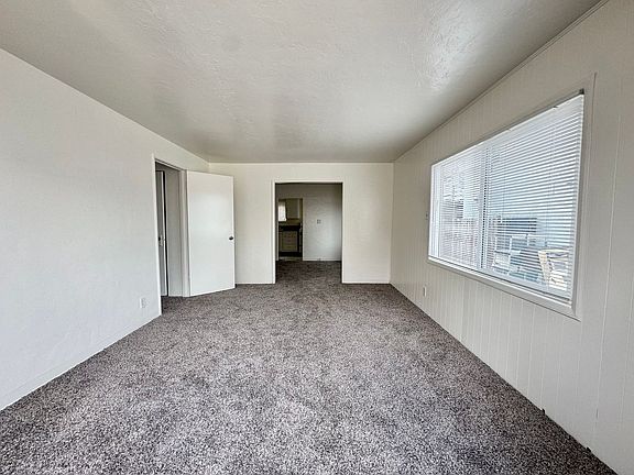 3rd image of 5948-5950 N John Ave #5948