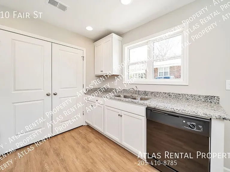 110 Fair St — Photo 14