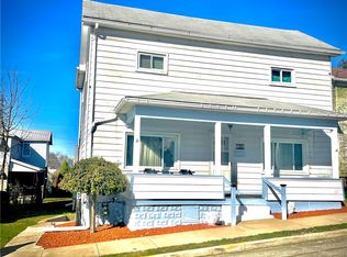 504 N 6th St, Apollo, PA 15613