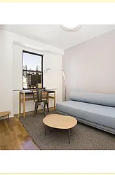 Rented by R New York