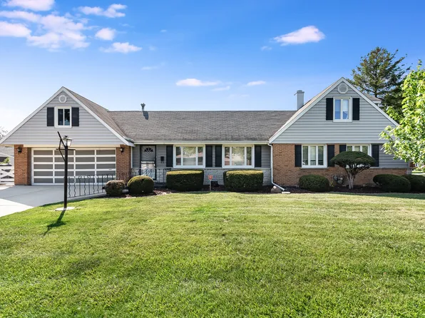 6201 W 83rd St, Oak Lawn, IL 60459