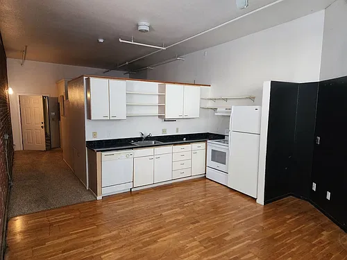 Floor plan 233