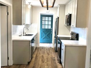 1704 Marshall Ct #B, Los Altos, CA 94024