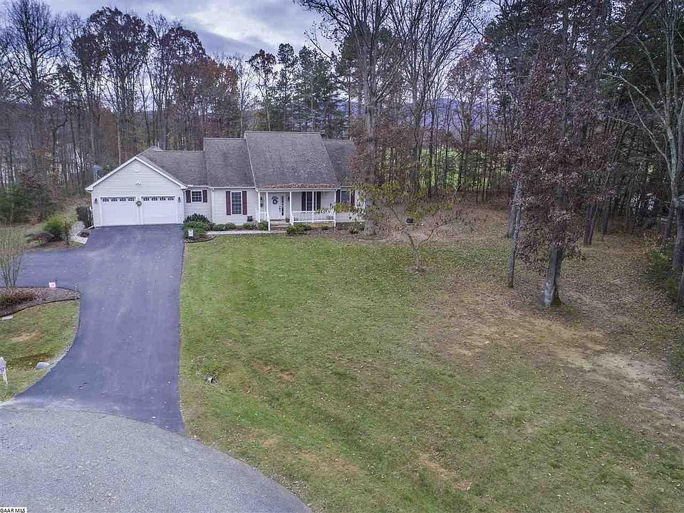 1st image of 33 Prince Ct
