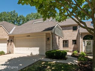 11564 Burton Ct, Westchester, IL 60154