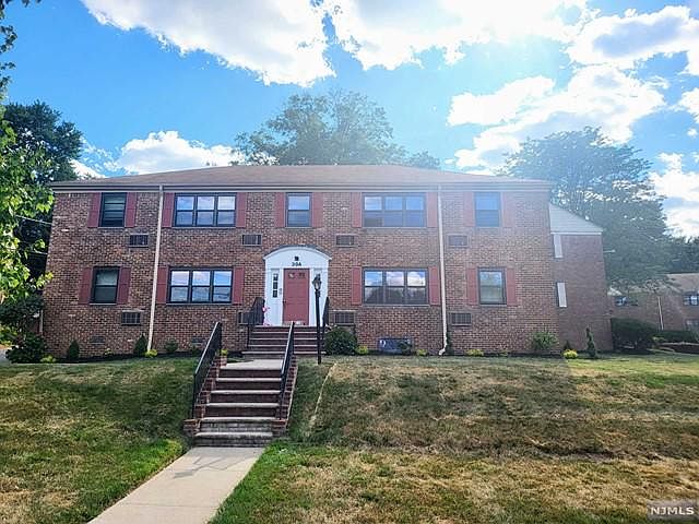 1st image of 39 Sandra Cir #3A