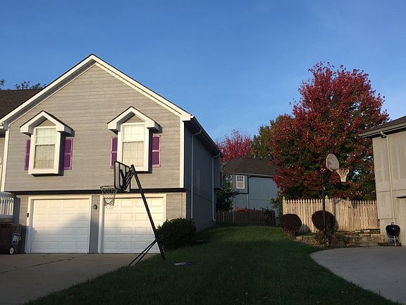 3rd image of 340 NE Dreamweaver Ave