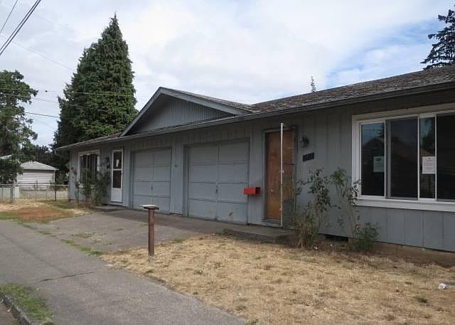 1st image of 2513 Fort Vancouver Way