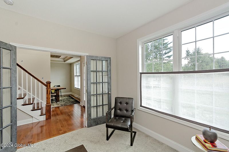 4th image of 3 Brookhaven Court