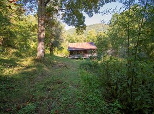 1916 Upper Tuskeegee Rd, Robbinsville, NC 28771