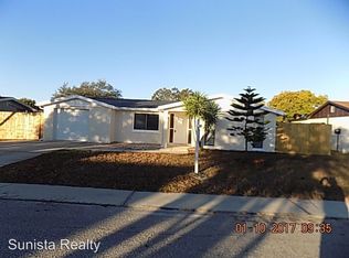 8727 Saint Regis Ln, Port Richey, FL 34668