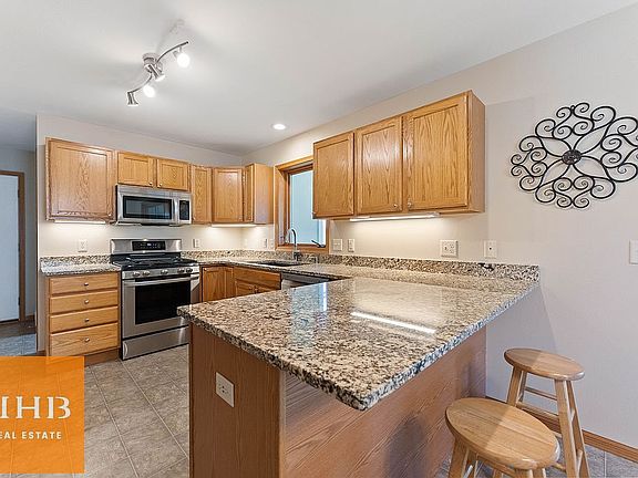 5th image of 2774 Sunflower Dr
