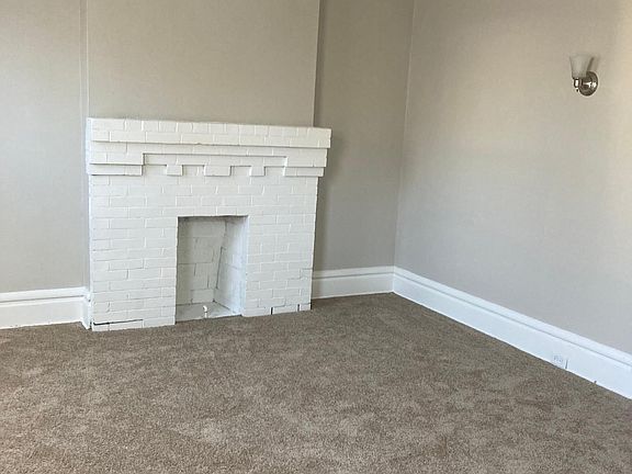 3rd image of 583 Kimball Pl