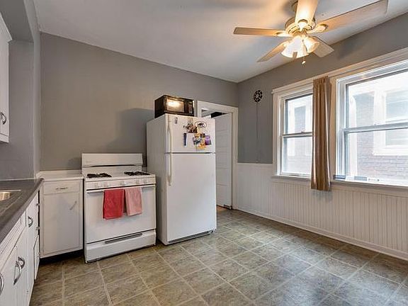 5th image of 1133 E Meinecke Ave Floor 2