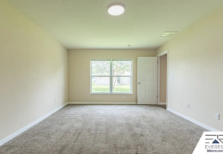 26 Round Table Ln — Photo 12