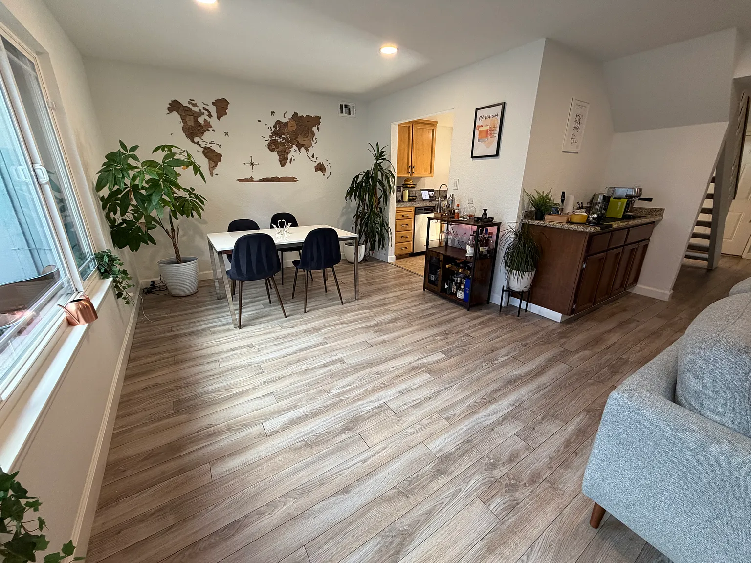 4 bed, 2.5 bath, 1848 sqft, $4,900 — Photo 3