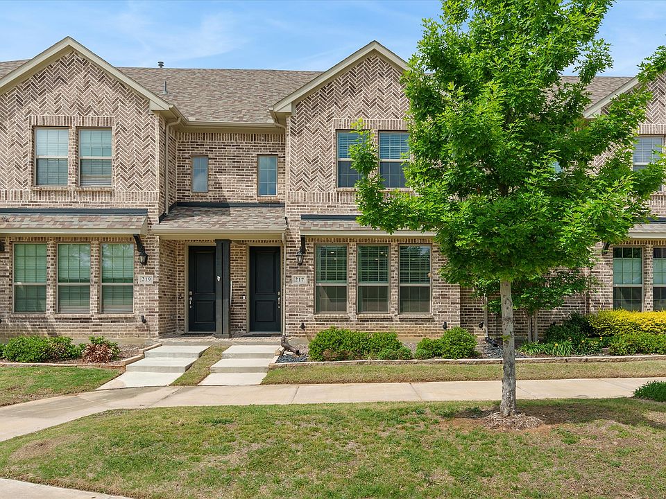1st image of 217 Suma Dr