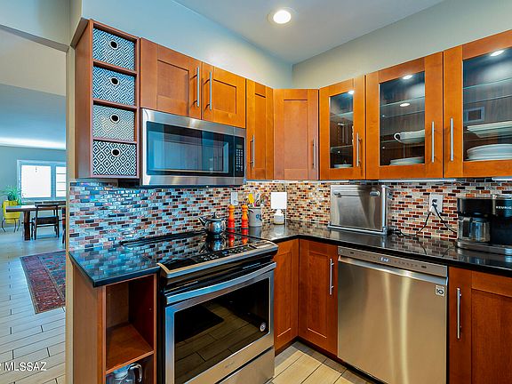 3rd image of 8440 E Corinthian Dr