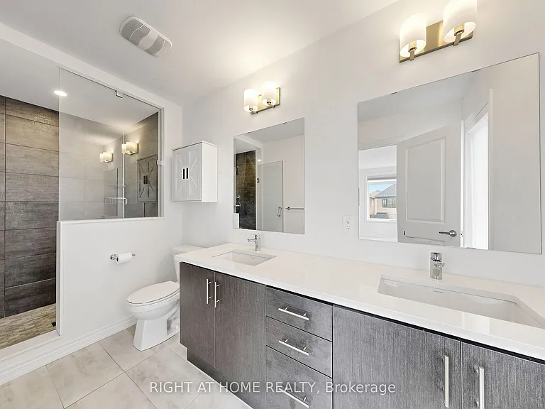 2046 Cameron Lott Cres — Photo 27