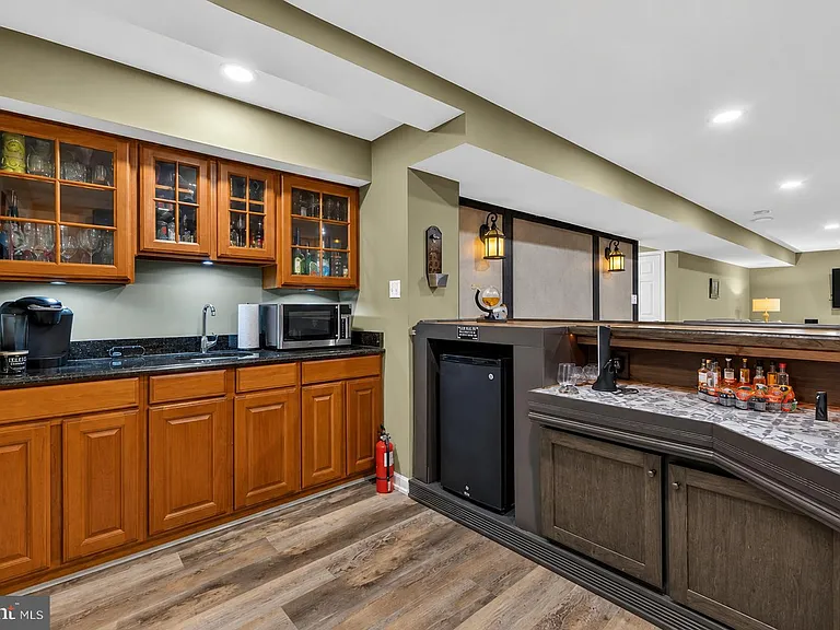 8147 Cancun Ct — Photo 49