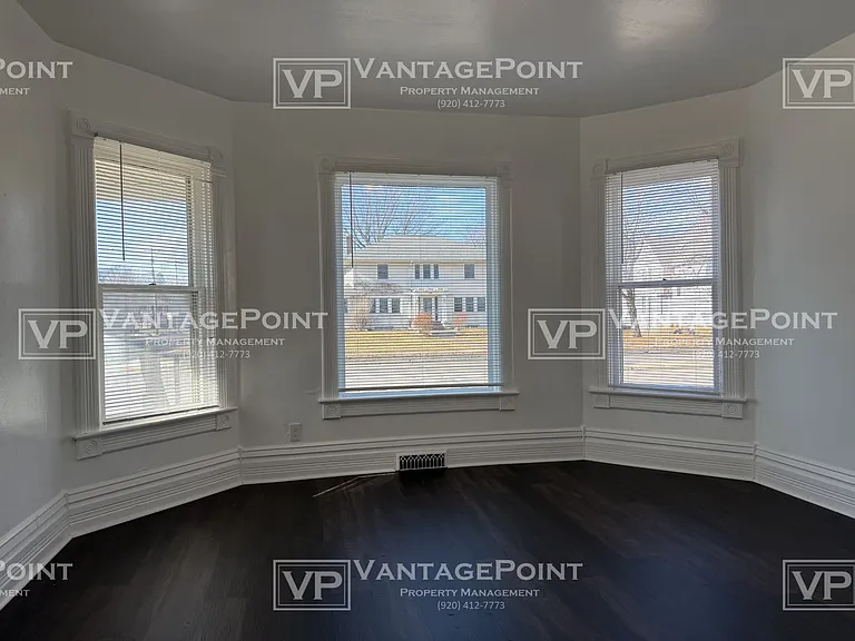 131 S Ashland Ave — Photo 7