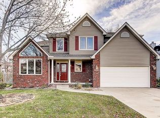 7809 Barrington Pl, Lincoln, NE 68516