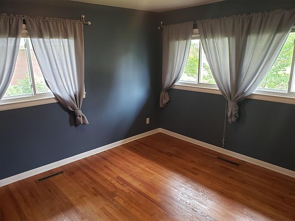 3rd image of 3504 Mina Ct