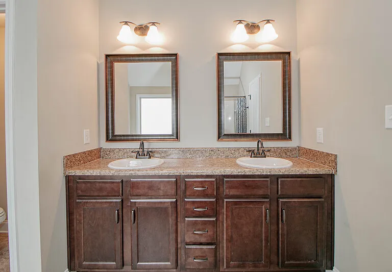3338 N Henderson Way — Photo 13