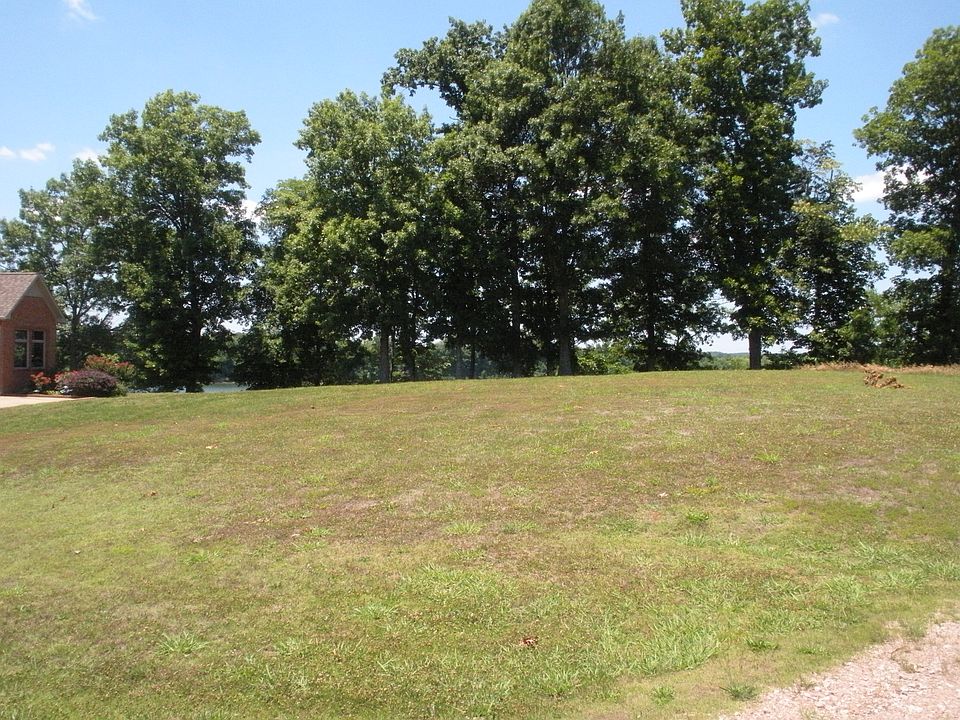 1st image of Skyline Dr