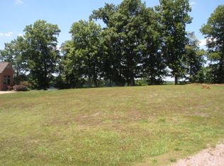 Skyline Dr, Clifton, TN 38425