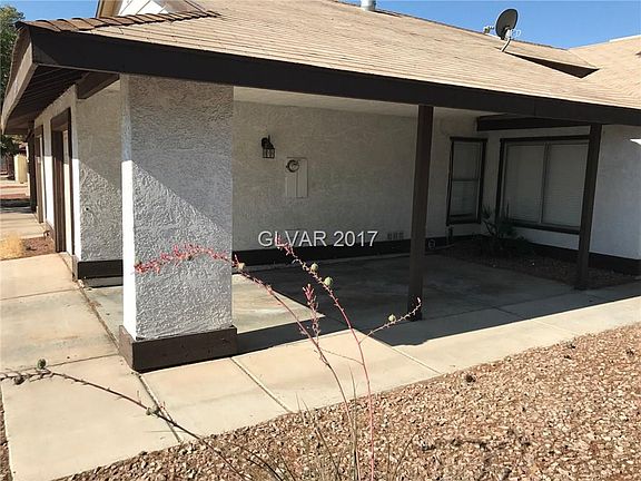 2nd image of 4709 Woodlake Ave