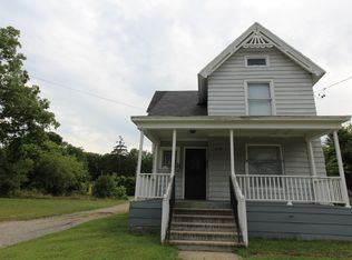 215 Upton Ave, Battle Creek, MI 49037