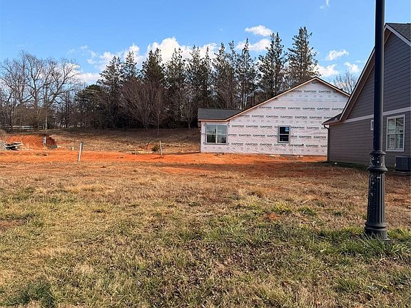 5th image of 829A Wynnshire Dr #59