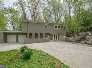 870 Andorra Rd, Lafayette Hill, PA 19444