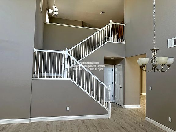 5th image of 10942 Sea Hawk Ct