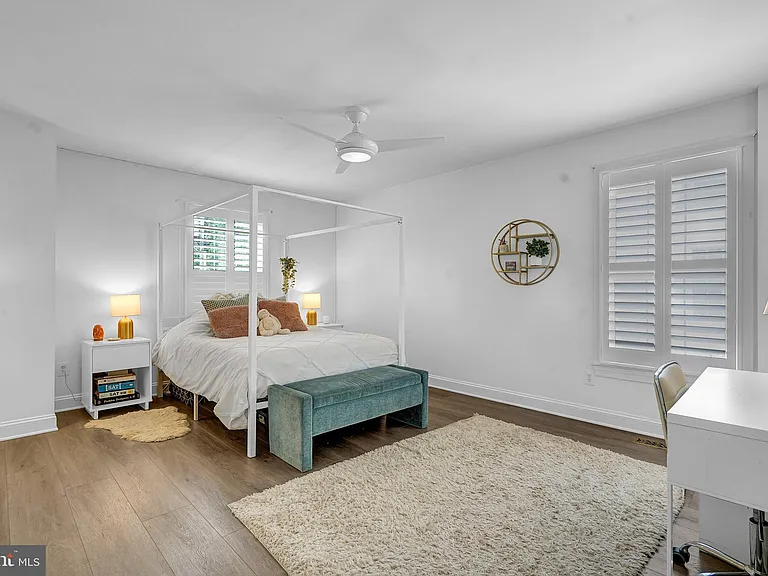 6719 Tennyson Dr — Photo 23