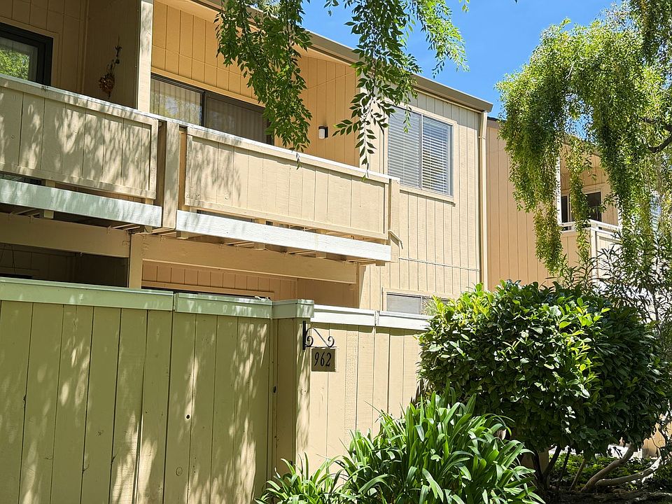 1st image of 962 Kiely Blvd Unit G