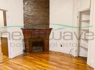 34 Anderson St #2A, Boston, MA 02114