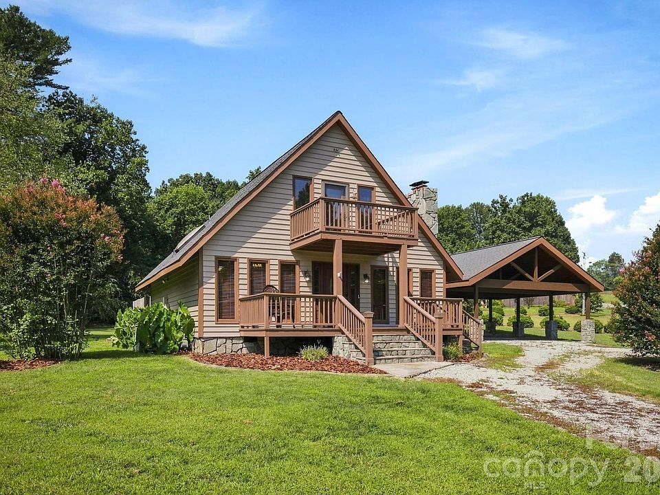 1st image of 105 Shuffler Rd