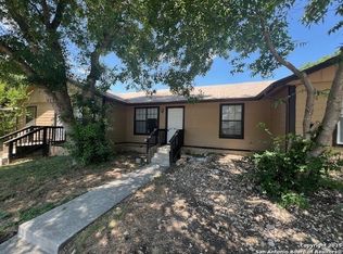 202 Ash Dr APT 103, Converse, TX 78109