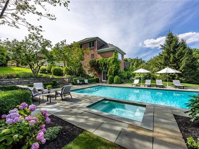 18 Kingwood Lane, Poughkeepsie, NY, 12601
