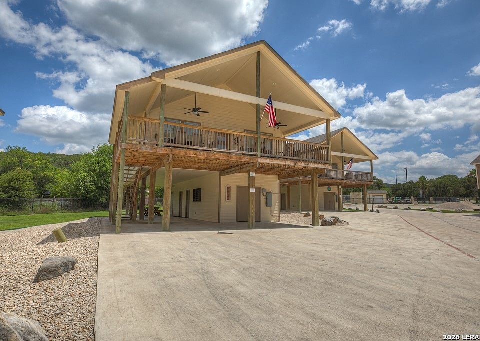 1st image of 126 River Villas # 9